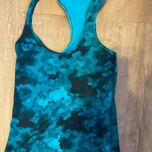 Lululemon Tank XS